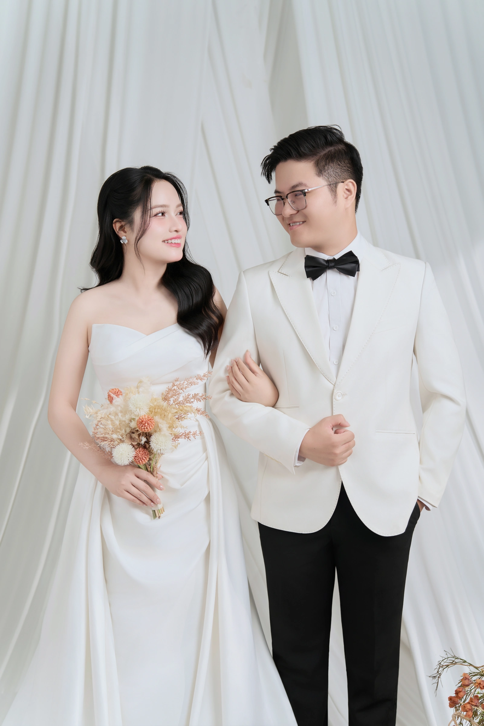 Chú rể Trịnh Khiêm